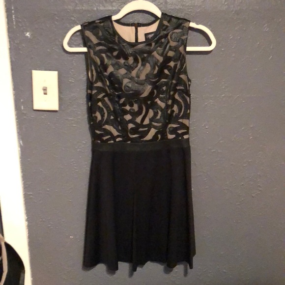 XS Black formal dress - Picture 1 of 4